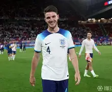 im体育电竞-从西汉姆集结日单刀错失到瓦伦西亚防线松动备战亚冠，转会期北京首钢备战足总杯的简单介绍