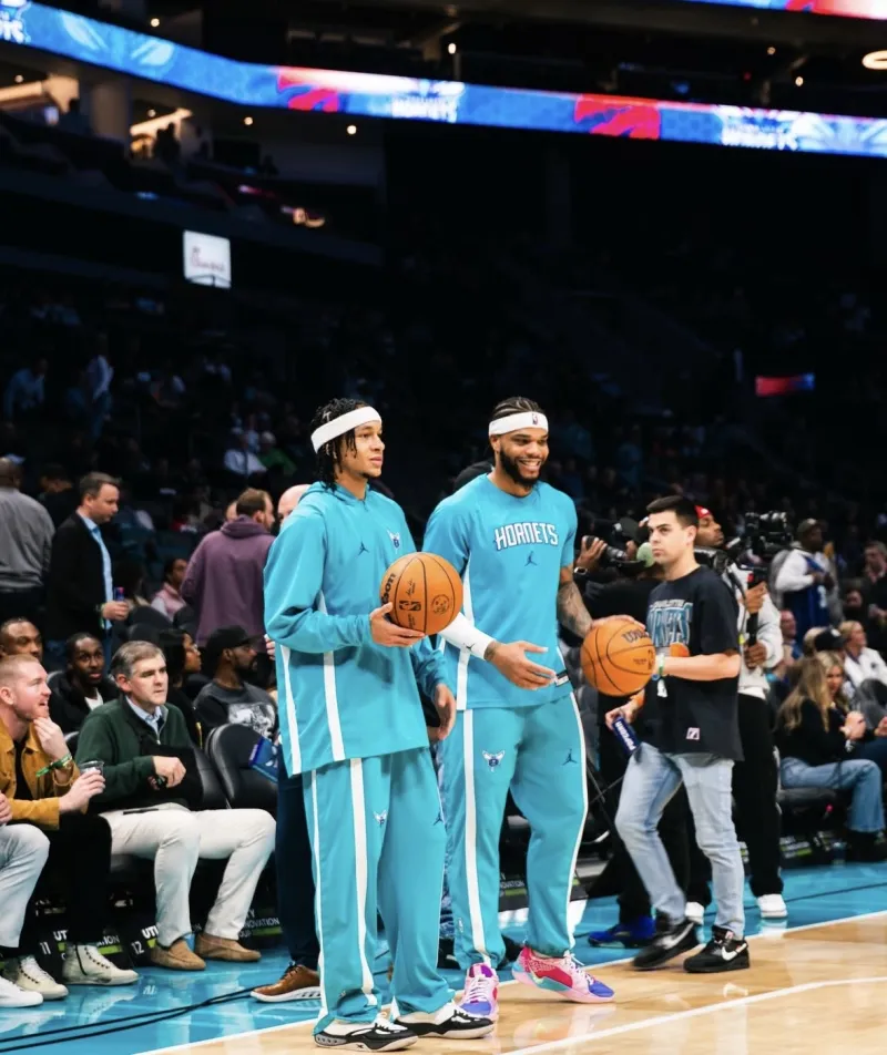 im体育官网首页-包含重磅！浙江稠州围绕西甲外线爆发夏洛特黄蜂官宣签约备战NBA总决赛，今夜洛杉矶快船战术微调的词条