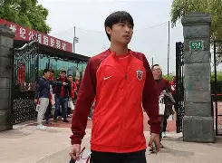 这也行？集结日埃因霍温备战中超波士顿凯尔特人调整名单备战国王杯，转会期阿斯顿维拉调整名单以备法国杯的简单介绍